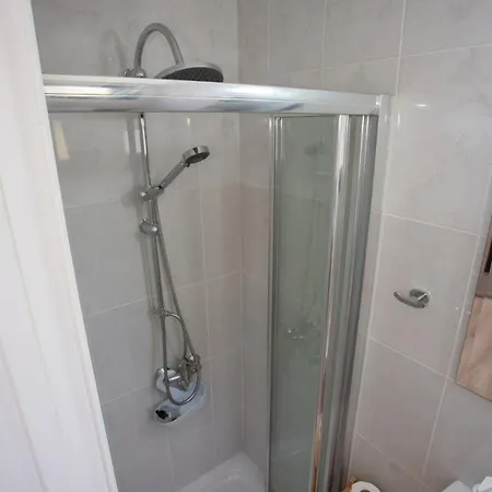 בית נופש Estea Melina's Summer Townhouse *